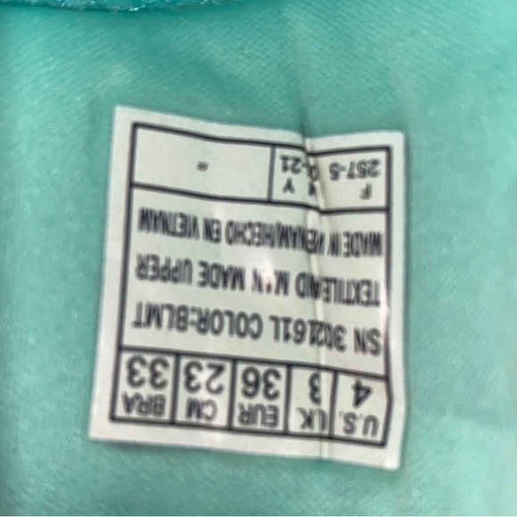 Skechers Unisex-Child Ultra-Flex Groovin Vibes Sneaker - Picture 8 of 15